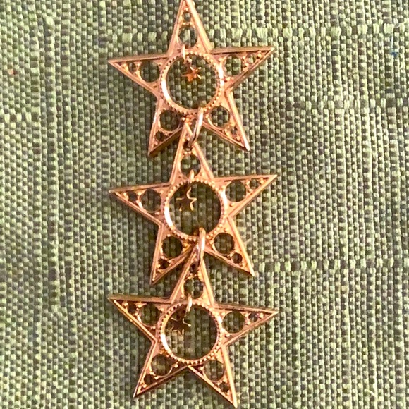 Kirk’s Folly Gold Tone Star Earrings - Picture 6 of 7